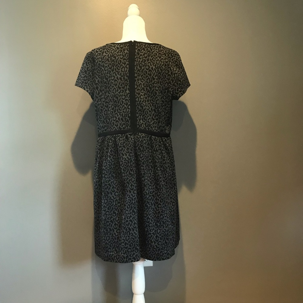 Loft Leopard Print Dress - Picture 4 of 9